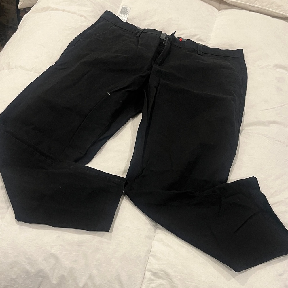 Dockers Men's Black Chinos